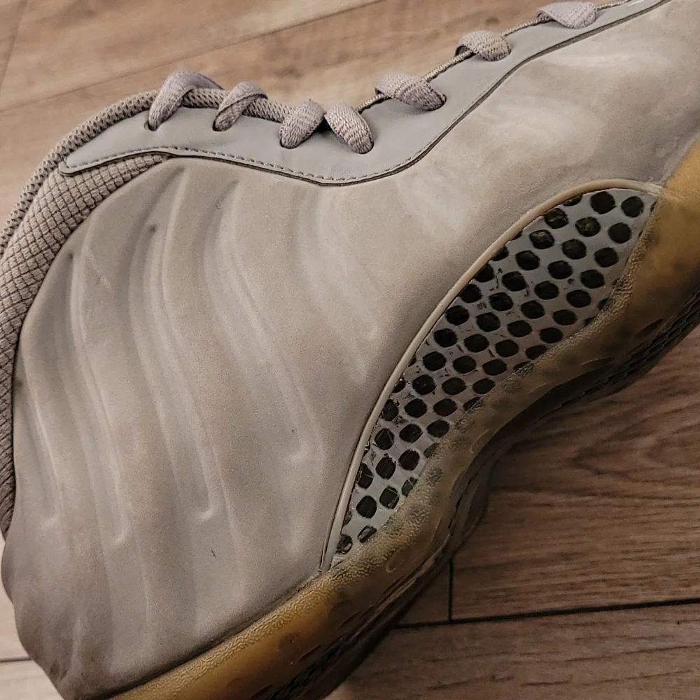 NIKE Air Foamposite One Premium Wolf Grey Suede 2015 Sz 11.5 Sneakers 575420-007
